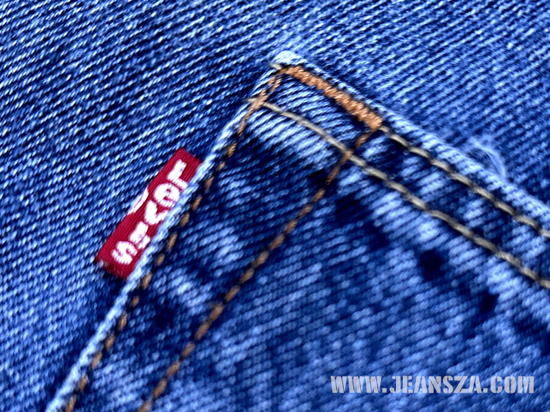 ป้าย Red Tab Levi's 501 มือสอง