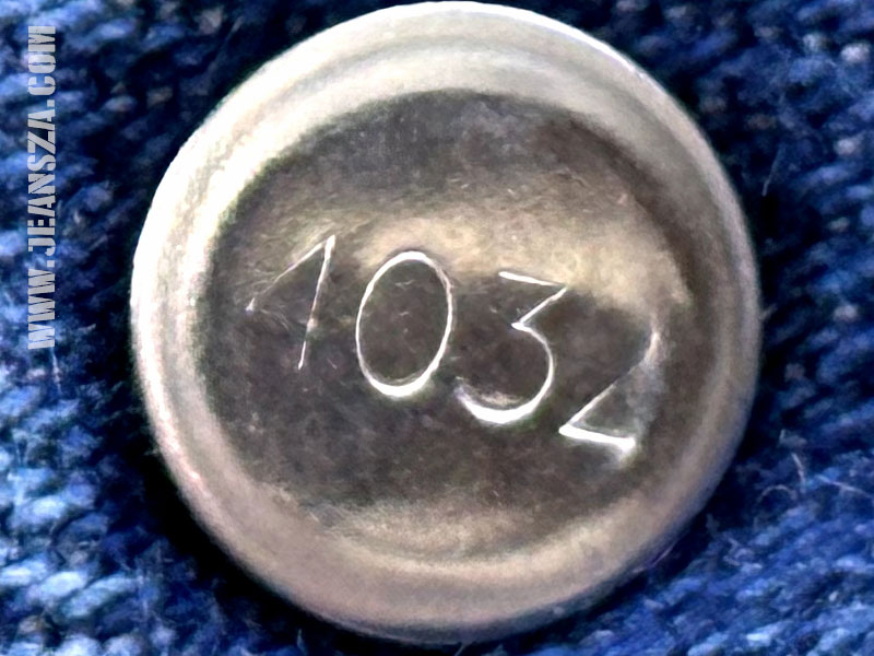 Levi's button code 4032