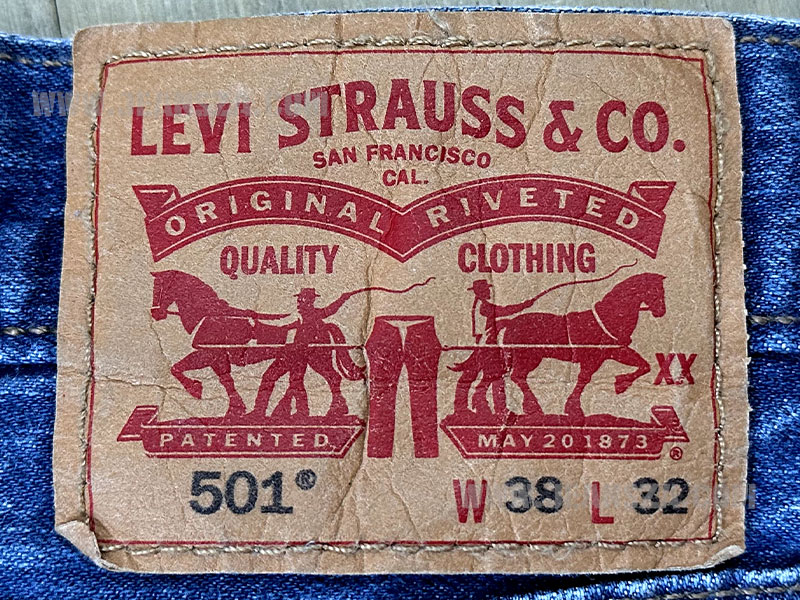 ป้ายปะเก็น Levi's 501 มือสองของแท้ W38 L32