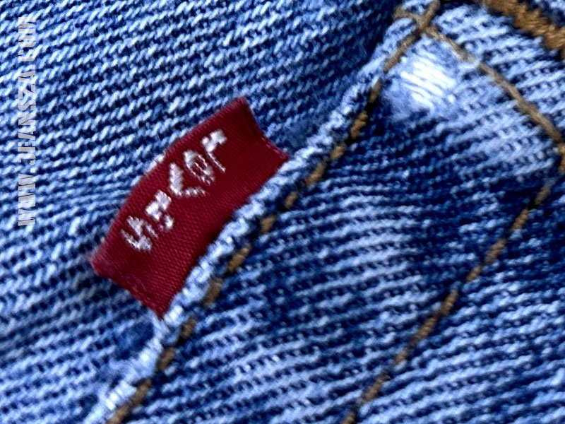 ป้าย Red Tab Levi's 