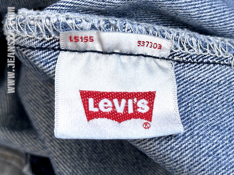 ป้าย Levi's 501 Bat Wings