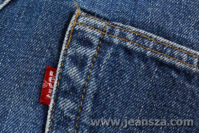 ป้าย Red Tab Levi's 501 ริมแดง 1974