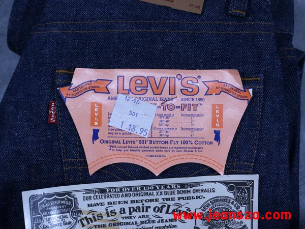 Levi's 501 paper tag