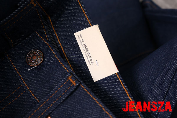 Levi's paper tag