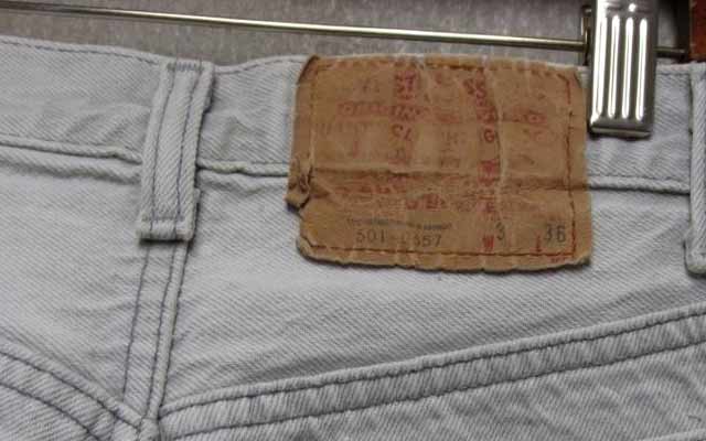 Levi's 501-0657 fake or genuine?