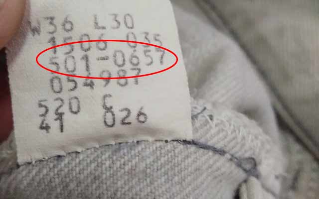 Levi's 501-0657 fake or genuine?