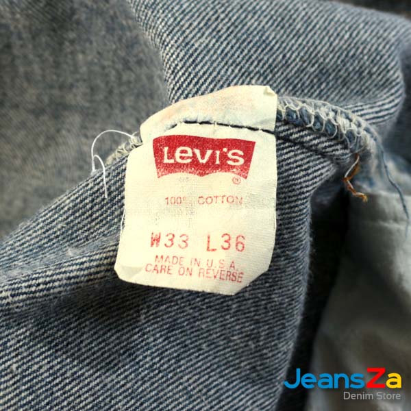 Levi's กระดุมก้านดำ