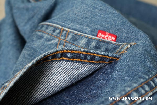 กระเป๋า Levi's 501 เย็บลูกโซ่