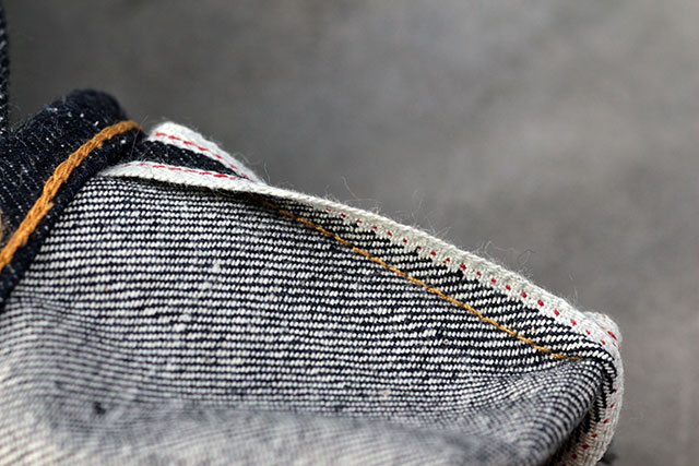 Single stitch selvage