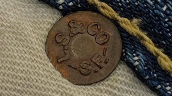 Levi's 501 back rivet 1947-1956